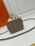 フェンディバッグコピー 大人気2023新品 FENDI レディース バケツバッグ