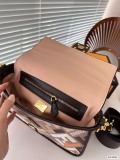フェンディバッグコピー 2023新品注目度NO.1 FENDI レディース ハンドバッグ