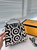 フェンディバッグコピー 大人気2023新品 FENDI レディース ハンドバック