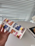 フェンディバッグコピー 定番人気2023新品 FENDI レディース 携帯 電話 バッグ