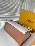 フェンディバッグコピー 2023新品注目度NO.1 FENDI レディース ハンドバック
