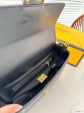 フェンディバッグコピー 大人気2023新品 FENDI レディース ハンドバッグ