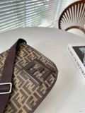 フェンディバッグコピー 2023新品注目度NO.1 FENDI レディース ショルダーバッグ