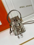 フェンディバッグコピー 大人気2023新品 FENDI レディース バケツバッグ