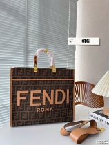 フェンディバッグコピー 大人気2023新品 FENDI レディース ハンドバッグ