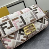 フェンディバッグコピー 2023新品注目度NO.1 FENDI レディース ハンドバック