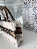 フェンディバッグコピー 定番人気2023新品 FENDI レディース トートバッグ