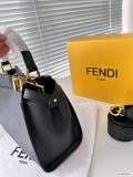 フェンディバッグコピー 大人気2023新品 FENDI レディース ハンドバック