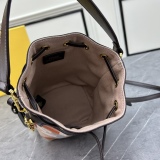 フェンディバッグコピー 2023新品注目度NO.1 FENDI レディース バケツバッグ
