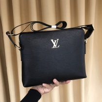 【大特価】 2024 ルイヴィトン 新作ショルダーバッグコピー