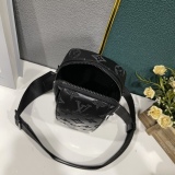 人気高級 2024 ルイヴィトン 新作携帯電話バッグコピー