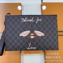 注目度抜群！ 2024 グッチ 新作クラッチバッグ偽物