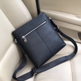 人気No1 2024 プラダ 新作ショルダーバッグ偽物