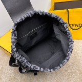注目度抜群！ 2024 フェンディ 新作バックパックスーパーコピー