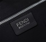 絶対欲しい！ 2024 フェンディ 新作ウエストポーチ・ボディバッグ偽物