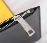 高品質 2024 フェンディ 新作クラッチバッグ偽物
