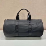送料込 2024 プラダ 新作ボストンバッグスーパーコピー