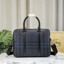注目度抜群！ 2024 バーバリー 新作ブリーフケースコピー