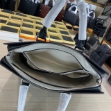 日本未入荷 2024 エルメス 新作ブリーフケースコピー