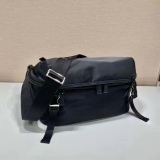 売上総額１位！2024 プラダ 新作ショルダーバッグ偽物