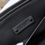 人気高級 2024 ボッテガヴェネタ 新作クラッチバッグ偽物