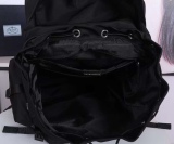 日本未入荷 2024 プラダ 新作バックパック偽物