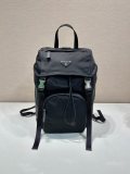 日本未入荷 2024 プラダ 新作バックパックコピー
