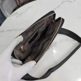 超希少！ 2024 ヴェルサーチェ 新作ショルダーバッグ偽物