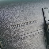 日本未入荷 2024 バーバリー 新作ショルダーバッグスーパーコピー