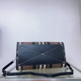 最安値挑戦 2024 バーバリー 新作ボストンバッグスーパーコピー