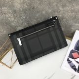 【大特価】2024 バーバリー 新作クラッチバッグスーパーコピー