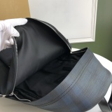 送料込 2024 バーバリー 新作バックパック偽物