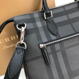 送料込 2024 バーバリー 新作ブリーフケースコピー