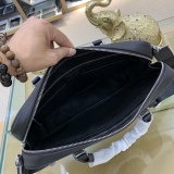 入手困難品！ 2024 モンブラン 新作ブリーフケース偽物