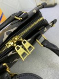 【限定カラー】 2024 ルイヴィトン 新作ハンドバッグ偽物M46653