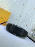 一目惚れ♪ 2024 ルイヴィトン 新作ショルダーバッグコピーM46738