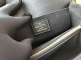 高品質♪♪♪ 2024 ルイヴィトン 新作ショルダーバッグコピーM22834