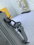 お洒落 2024 ルイヴィトン 新作携帯電話バッグ偽物 M81522