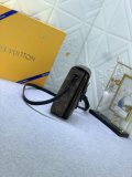 完売必至 ★ 2024 ルイヴィトン 新作携帯電話バッグ偽物 M81522