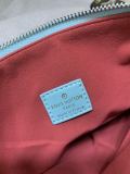 入手困難品！2024 ルイヴィトン 新作ショルダーバッグスーパーコピーM22398