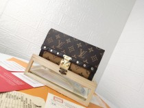 すぐ届く ルイヴィトン レディース 長財布 偽物 M60535