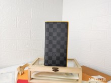 激安価格！ルイヴィトン 男女兼用 長財布 偽物 N63252