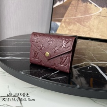 注目度抜群！ルイヴィトン レディース 折り財布 コピー M82488