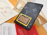 絶対欲しい！ルイヴィトン メンズ 折り財布 スーパーコピー M60502