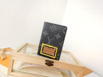絶対欲しい！ルイヴィトン メンズ 折り財布 スーパーコピー M60502