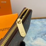 目を惹くカラー ルイヴィトン 男女兼用 長財布 コピー M63095