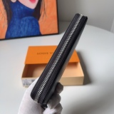 世界中で大人気♪ 最高級 ルイヴィトン メンズ 長財布 コピー M61875