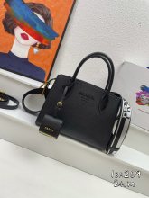 累積売上総額第１位！2024 プラダ 新作 ハンドバック スーパーコピー 1BA269