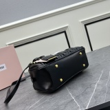【使い勝手抜群】 2024 ミュウミュウ 新作 ハンドバッグ スーパーコピー 3503