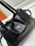 超希少！2024 プラダ 新作 ハンドバック スーパーコピー 8626